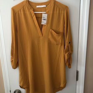 Nordstrom Lush top size medium spruce yellow